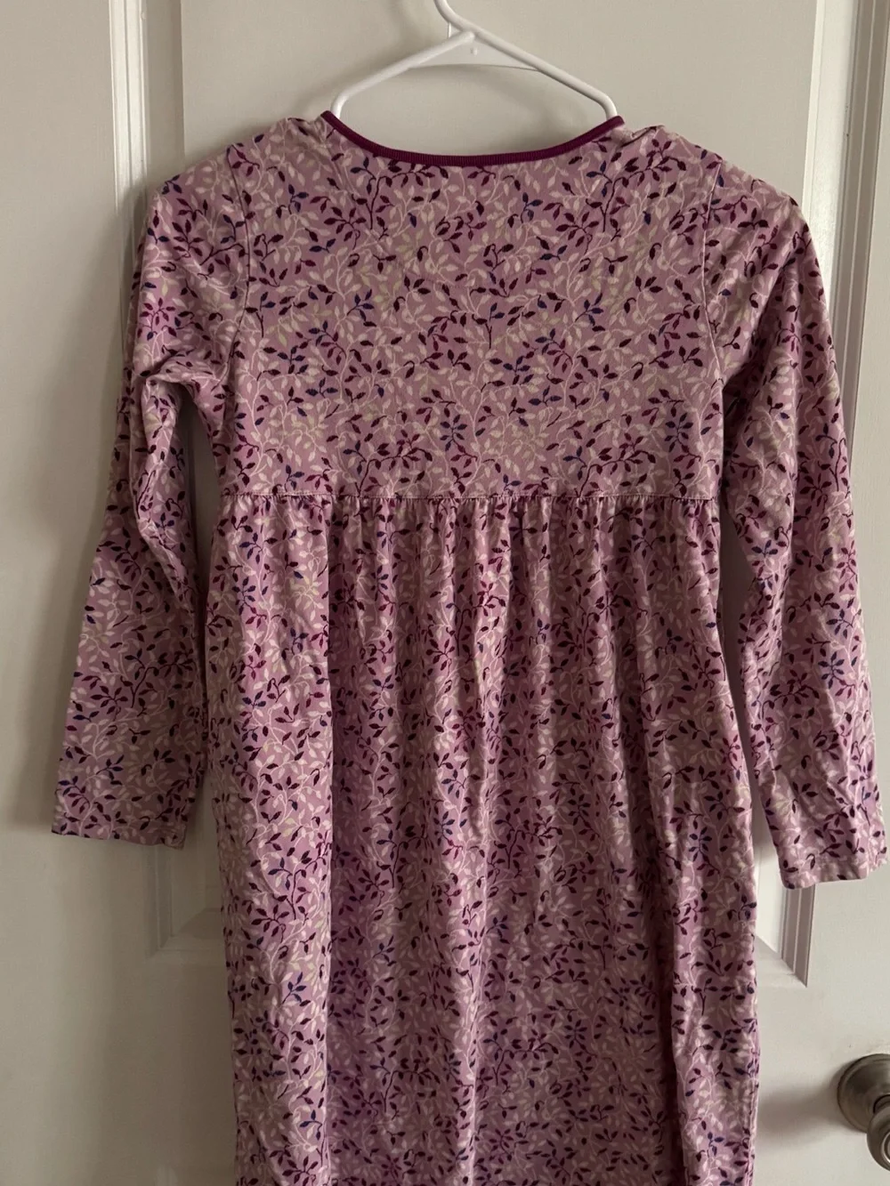 Lands' End Girls' 10-12 _Lavender and Deep Purple Leaf-Print Long Sleeve Dress - Picture 3 of 3